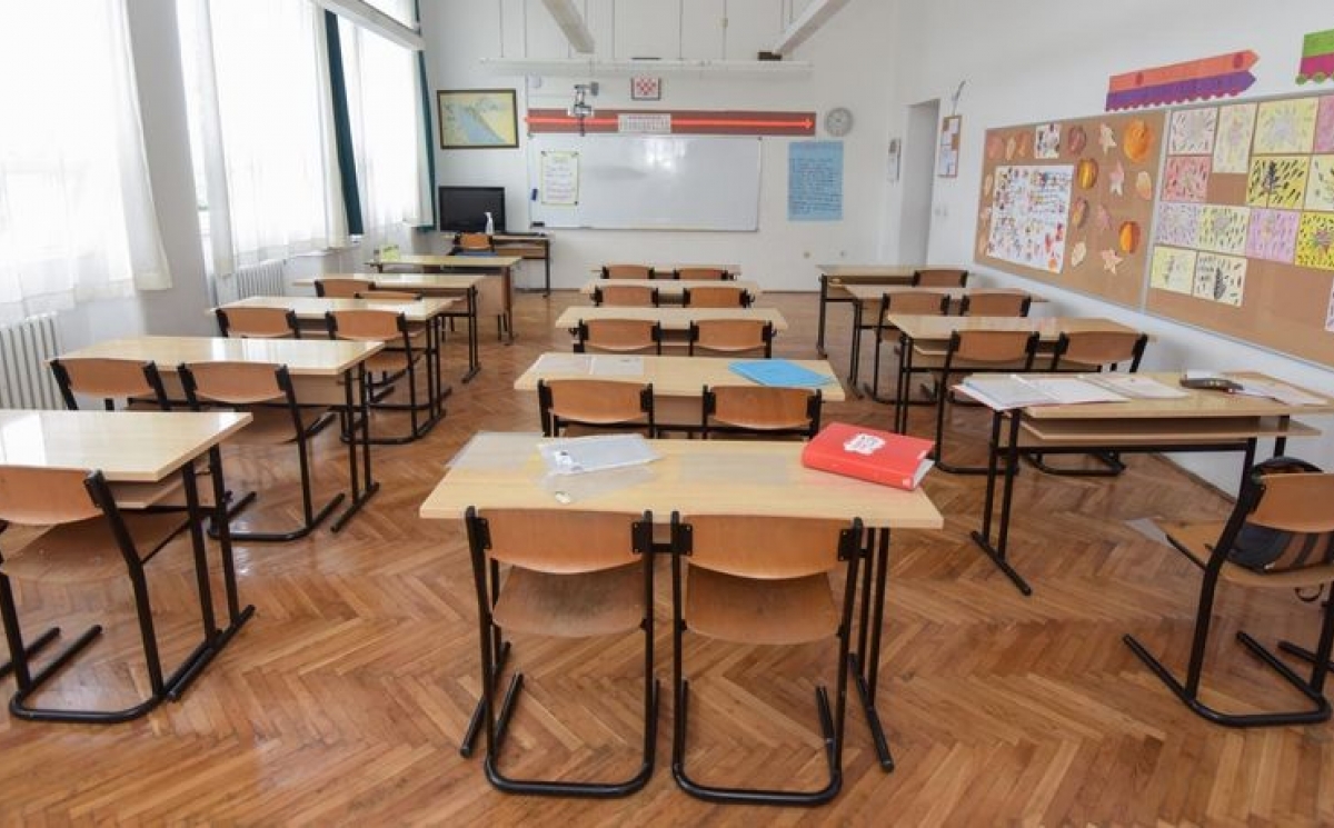 Zbog koga i čega se zatvaraju srednje škole? Zbog zdravlja sigurno ne...