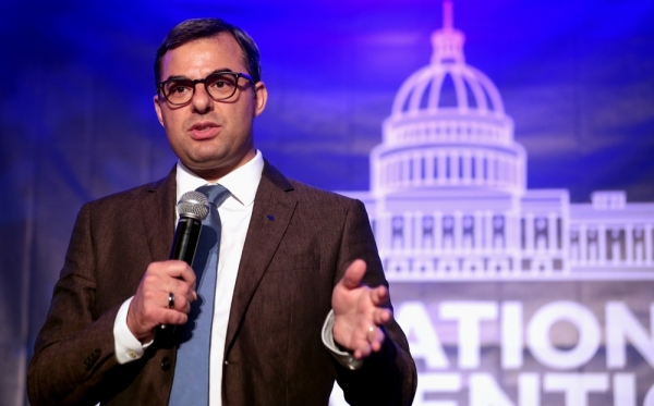 Amash proglasio neovisnost o Republikanskoj stranci, Trump ga izvrijeđao: ʼTotalni luzer!ʼ