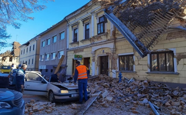 Jednima javni novac za obnovu, drugima empatija