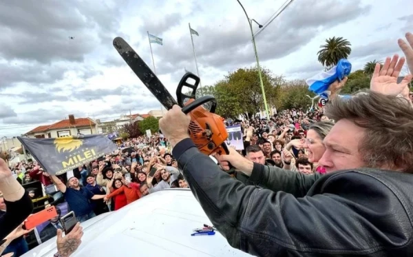 Argentinsko gospodarstvo poraslo 4,4 posto u 2025. godini, pezo skočio prema dolaru za 5,2 posto