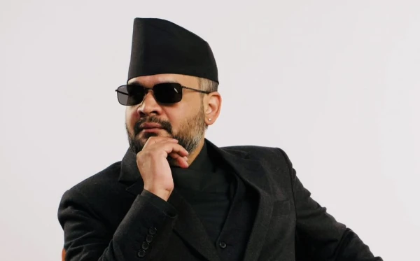 Na izborima u Nepalu pobjeđuje liberalna stranka koju predvodi bivša rap zvijezda